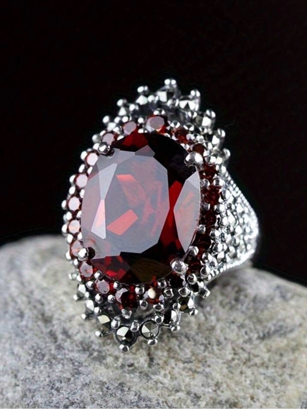Deep Red Gemstone Silver-Tone Statement Ring - Picture 2 of 6